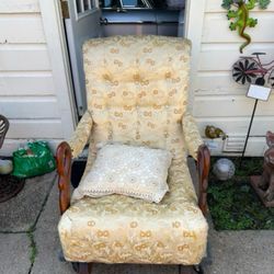 Garcia's Upholstery - Before