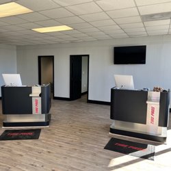 Hoffman Automotive Tire Pros - Woodstock