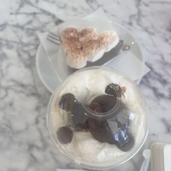 Gu-eum Cake & Bakery - Top: Chocolate Gateaux Cake, Bottom: Bear Earl Grey Latte - Bakeries Near Me - Saratoga, California Gu-eum Cake & Bakery - Top: Chocolate Gateaux Cake, Bottom: Bear Earl Grey Latte - Bakeries Near Me - Saratoga, California