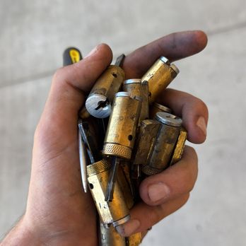 AB&O Locksmith - Keys & Locksmiths Near Me - Los Angeles, California AB&O Locksmith - Keys & Locksmiths Near Me - Los Angeles, California
