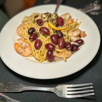 Di Lisio's - Italian Near Me - Winston-Salem, North Carolina