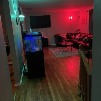 Easy Glow Cleaning - A room that feels like a snug hug. - Home Cleaning Near Me