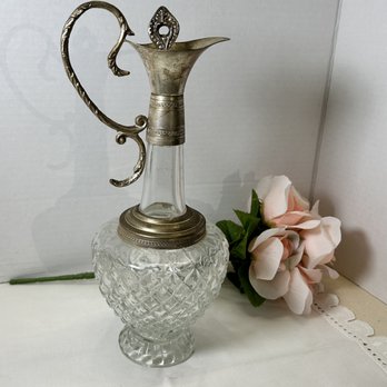 Vintage Pearl - Antique Decanter. Stunning! - Used, Vintage & Consignment Near Me - Tomball, Texas Vintage Pearl - Antique Decanter. Stunning! - Used, Vintage & Consignment Near Me - Tomball, Texas