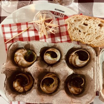 Chez Vincent et Nicolas - Escargot delivered in an egg carton - Restaurants Near Me - Cannes, 06