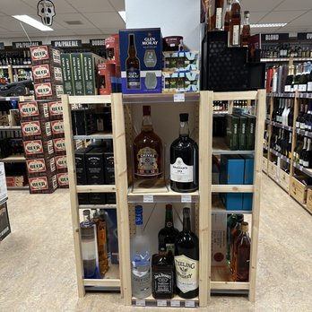 Drankenhandel Leiden - Beer, Wine & Spirits Near Me - Leiden, ZH Drankenhandel Leiden - Beer, Wine & Spirits Near Me - Leiden, ZH