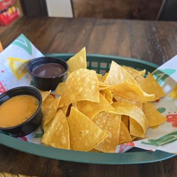 Mi Lupita's Kitchen - Chips and salsa - Mexican Near Me - Red Bank, New Jersey Mi Lupita's Kitchen - Chips and salsa - Mexican Near Me - Red Bank, New Jersey