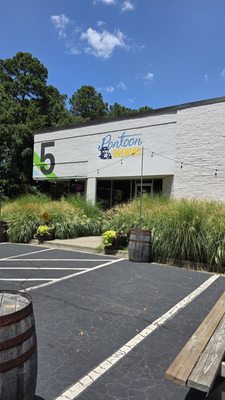 Pontoon Brewing Company by null