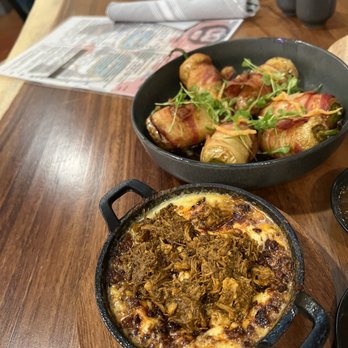 Miel De Agave - Queso a Fundido Skillet and Toritos De Camarón - Mexican Near Me - Phoenix, Arizona