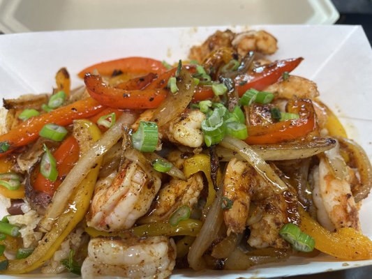 Outside the Lunchbox (Food Truck) by null