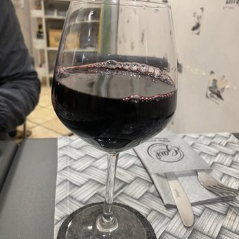 Gavi Cafe - House wine - Italian Near Me - Rome, RM