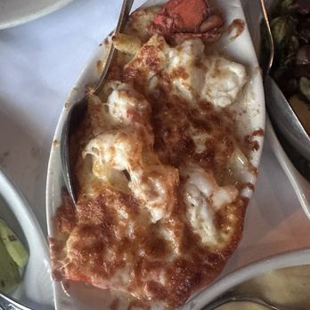Hal's The Steakhouse - Lobster Mac and Cheese - American Near Me - Atlanta, Georgia Hal's The Steakhouse - Lobster Mac and Cheese - American Near Me - Atlanta, Georgia