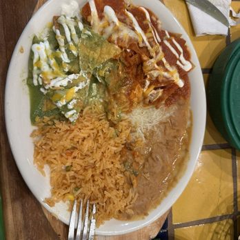 MX 30 30 - Ord. Chilaquiles - Mexican Near Me - Los Angeles, California MX 30 30 - Ord. Chilaquiles - Mexican Near Me - Los Angeles, California