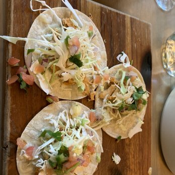 Earls Kitchen + Bar - Street Chicken Tacos - Cocktail Bars Near Me - Plano, Texas