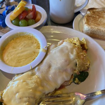 Mo's Egg House - *Seafood delicious  very fresh - Breakfast & Brunch Near Me - Temecula, California