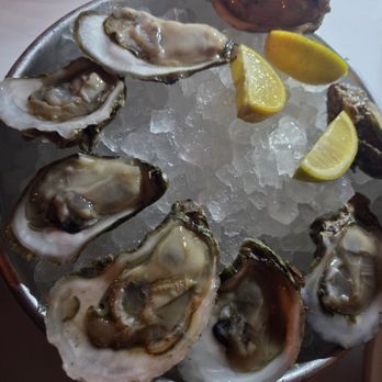 Sizemore’s Coastal Kitchen - Oysters - Seafood Near Me - Jacksonville Beach, Florida Sizemore’s Coastal Kitchen - Oysters - Seafood Near Me - Jacksonville Beach, Florida