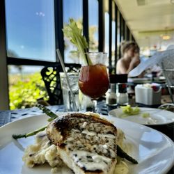 Sea Captain's House - Chef specials