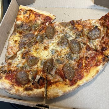 Arizona Pizza Company - Mushroom and sausage pizza. - Pizza Near Me - Vail, Arizona Arizona Pizza Company - Mushroom and sausage pizza. - Pizza Near Me - Vail, Arizona