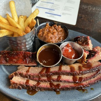 Q39 South - Brisket meal - Barbeque Near Me - Overland Park, Kansas Q39 South - Brisket meal - Barbeque Near Me - Overland Park, Kansas