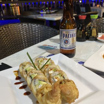 Arts And Sushi - Crunchy roll, good and good sized. Fine for 2 - Japanese Near Me - Centro, BCS Arts And Sushi - Crunchy roll, good and good sized. Fine for 2 - Japanese Near Me - Centro, BCS