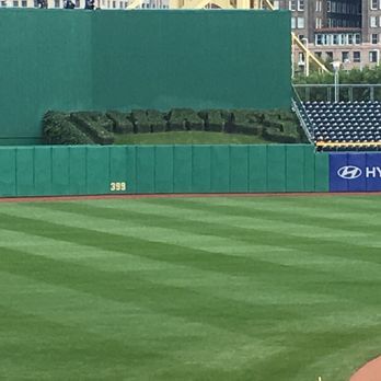 PNC Park - Center field - Stadiums & Arenas Near Me - Pittsburgh, Pennsylvania
