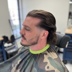 1775 Barbershop - Mullet