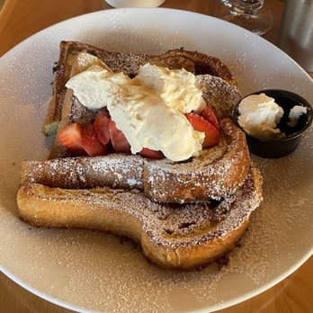 Sunny Side Solana - Strawberry Dream French Toast - Breakfast & Brunch Near Me - Solana Beach, California Sunny Side Solana - Strawberry Dream French Toast - Breakfast & Brunch Near Me - Solana Beach, California