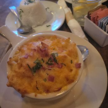 Off The Hook Raw Bar & Grill - Seafood Near Me - Astoria, New York