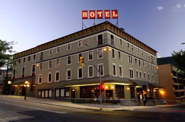 Hume Hotel & Spa by null