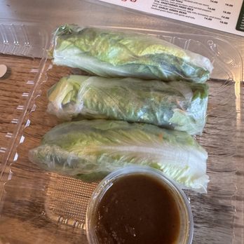 Hoy-Ka Thai Restaurant - Fresh Spring Roll (3) - Thai Near Me - Los Angeles, California Hoy-Ka Thai Restaurant - Fresh Spring Roll (3) - Thai Near Me - Los Angeles, California