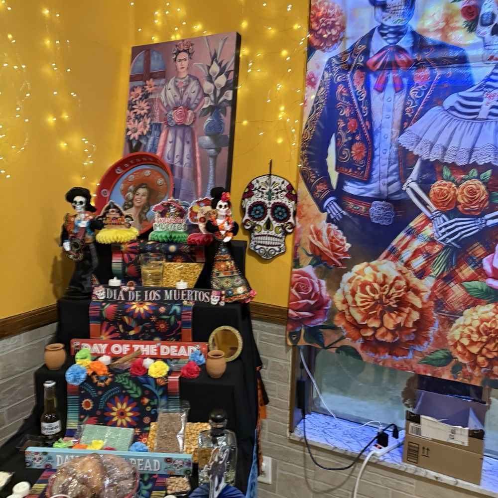Do2 Sabores - Decor day of the dead - Mexican Near Me - Columbus, Ohio Do2 Sabores - Decor day of the dead - Mexican Near Me - Columbus, Ohio