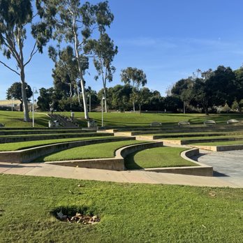 Polliwog Park - Amphitheater - Parks Near Me - Manhattan Beach, California Polliwog Park - Amphitheater - Parks Near Me - Manhattan Beach, California
