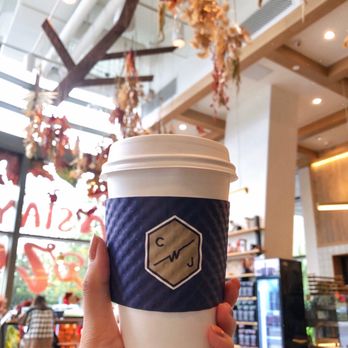 Commonwealth Joe - Hot Cozy Honey Cinnamon Latte - Cafes Near Me - Arlington, Virginia Commonwealth Joe - Hot Cozy Honey Cinnamon Latte - Cafes Near Me - Arlington, Virginia