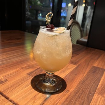Avenida Restaurant - Pinoy Punch - Filipino Near Me - San Mateo, California
