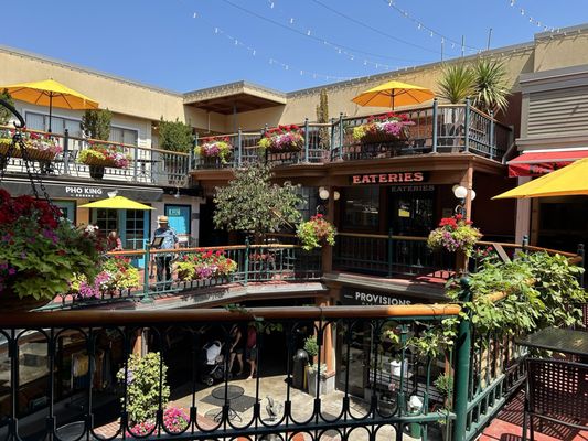 5th Street Public Market by null