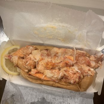 La La Lobster - Lobster Roll - Seafood Near Me - Yardley, Pennsylvania