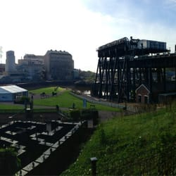 Anderton Boat Lift