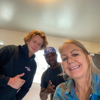 Easy Go Moving - Great Movers Eriq and Nikita Totally recommend these guys - Movers Near Me Easy Go Moving - Great Movers Eriq and Nikita Totally recommend these guys - Movers Near Me