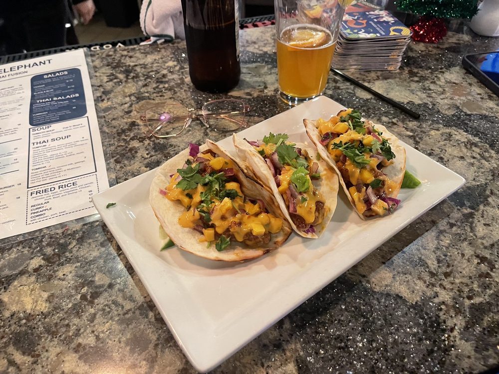 MAD ELEPHANT Updated September 2024 19 Photos & 12 Reviews 1222 S