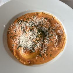Arabellas - Ravioli with lobster