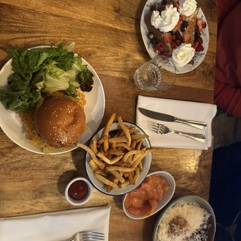 Loupiotte Kitchen - brioche french toast, polenta, breakfast sandwich, fries and salmon - French Near Me - Los Angeles, California Loupiotte Kitchen - brioche french toast, polenta, breakfast sandwich, fries and salmon - French Near Me - Los Angeles, California