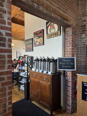 Cafe Audrey at Fort Ben by null