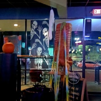 Oasis Lounge - Lounges Near Me - San Antonio, Texas Oasis Lounge - Lounges Near Me - San Antonio, Texas