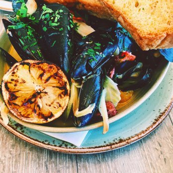 Driftwood Kitchen - Mussels delicious - Seafood Near Me - Laguna Beach, California