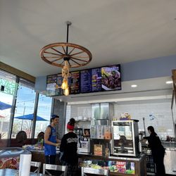 Birrieria Aguinaga - Counter and can't see menu