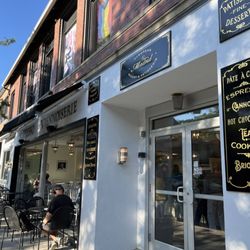 Madrid European Bakery & Patisserie - Storefront