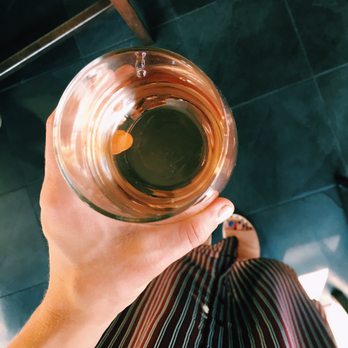 Venice Beach Wines - Rosé all day - Wine Bars Near Me - Venice, California