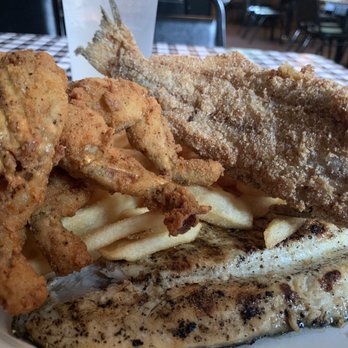 Granny Fishes' House - Seafood Near Me - Wartrace, Tennessee