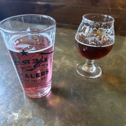Blueberry lemon seltzer and pumpkin beer Blueberry lemon seltzer and pumpkin beer