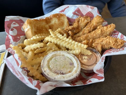Raising Cane's Chicken Fingers by null
