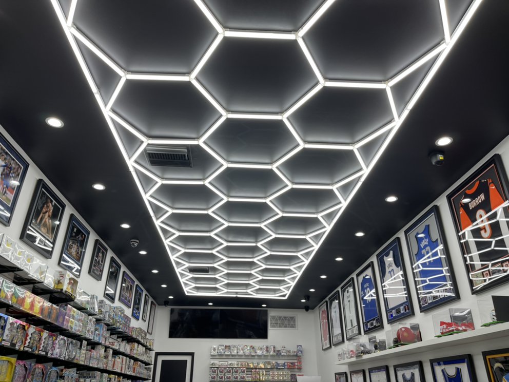 LA SPORTS CARDS Updated September 2024 34 Photos & 75 Reviews